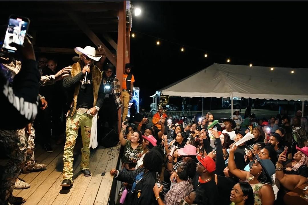 Live Acoustic Performances