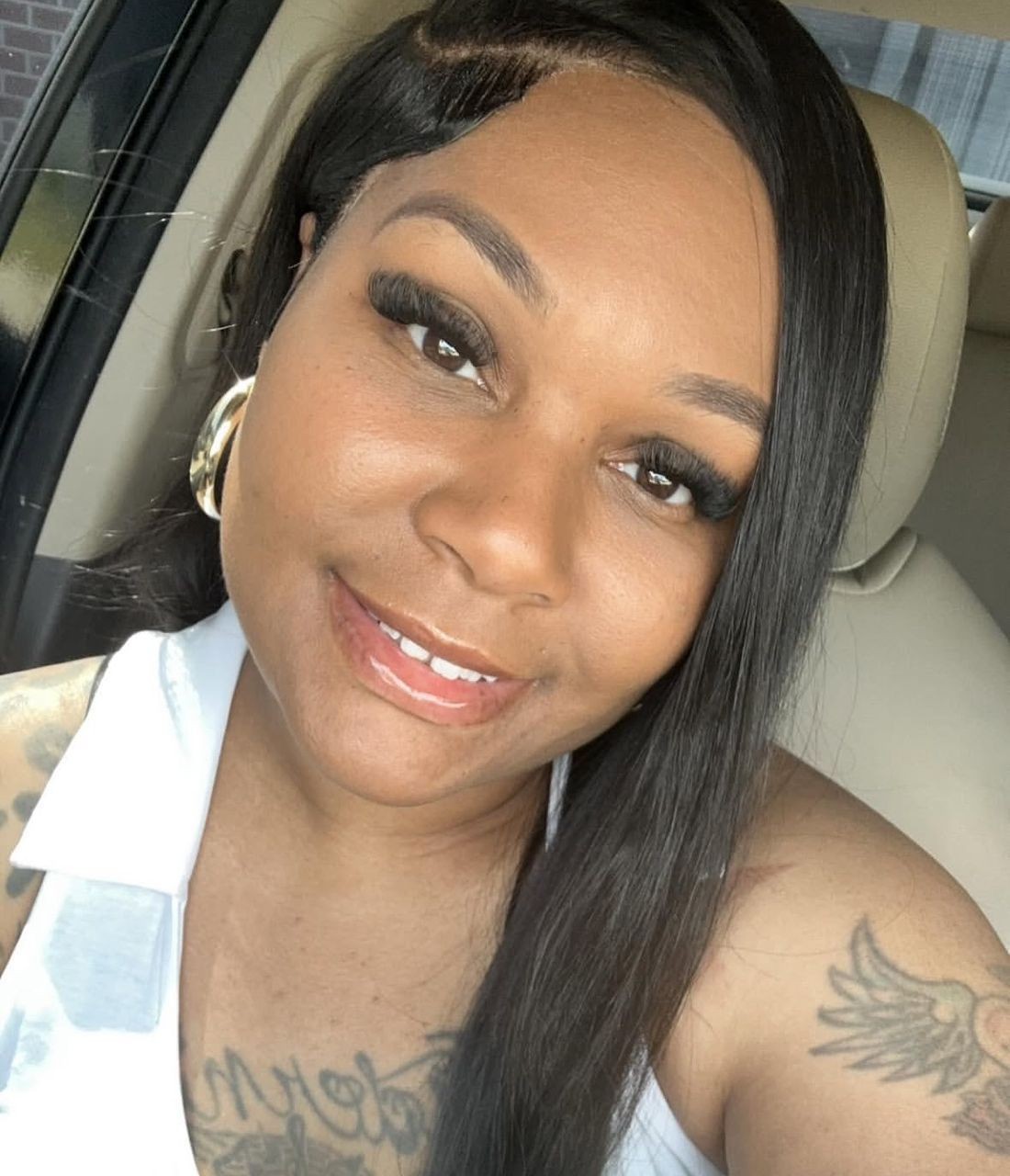 -Mona Gee